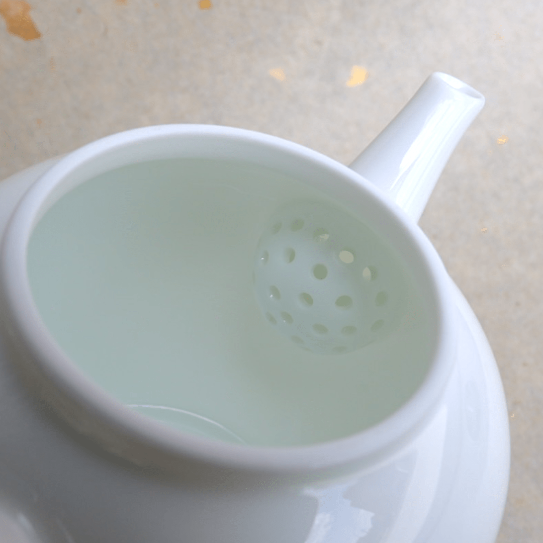 Jingdezhen “Wan Bi” Pure White Jade Porcelain Gongfu Teapot - Tea and Whisk