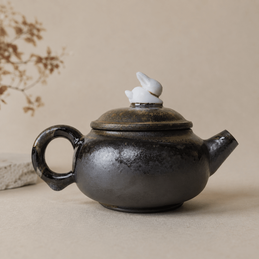 Jingdezhen Wood-Fired Rabbit Teapot - Tea and Whisk