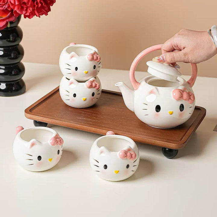Kitty - Themed Ceramic Teapot with 4 Teacups Set in a Gift Box - Tea and Whisk