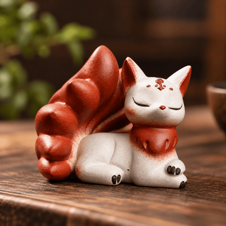 Legend Fox -Handmade Yixing Clay Teapet - Tea and Whisk