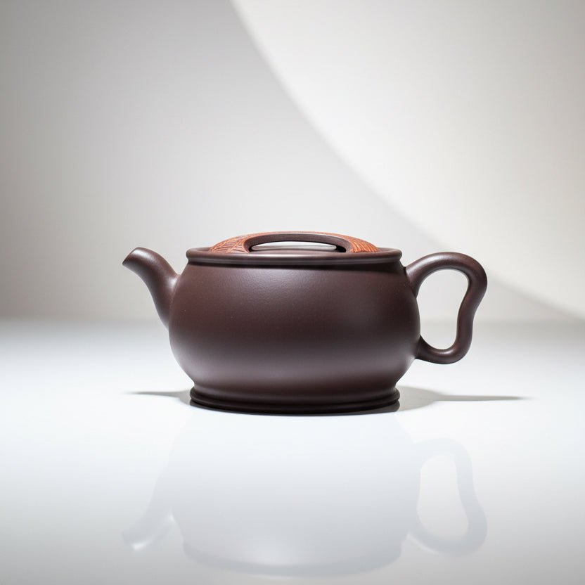 Legendary Masterpiece Yixing Teapots Collection - Tea and Whisk