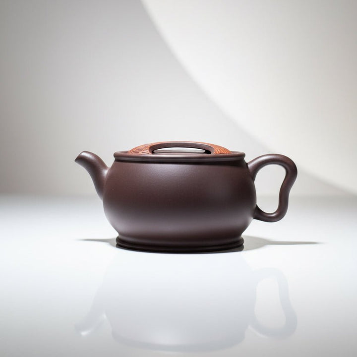 Legendary Masterpiece Yixing Teapots Collection - Tea and Whisk