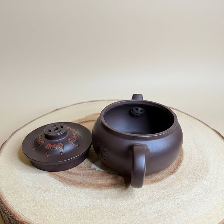 Legendary Masterpiece Yixing Teapots Collection - Tea and Whisk