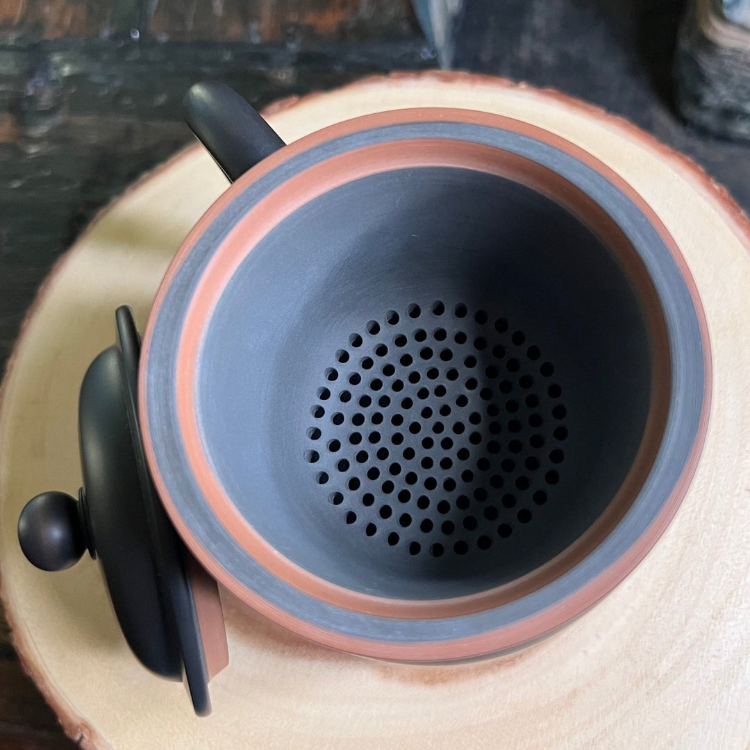 Lotus Reverie - Jianshui Handcrafted Office Tea Mug with Strainer&Lid - Tea and Whisk