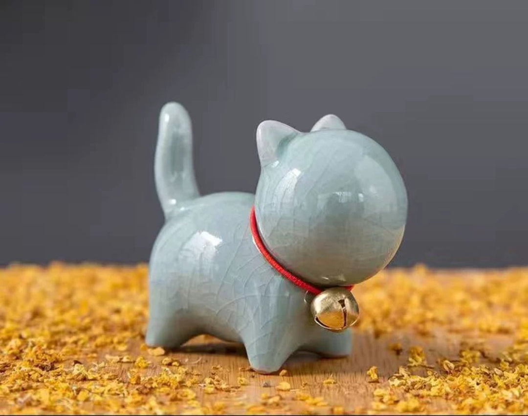 Lucky Cat Tea Pet - Tea and Whisk