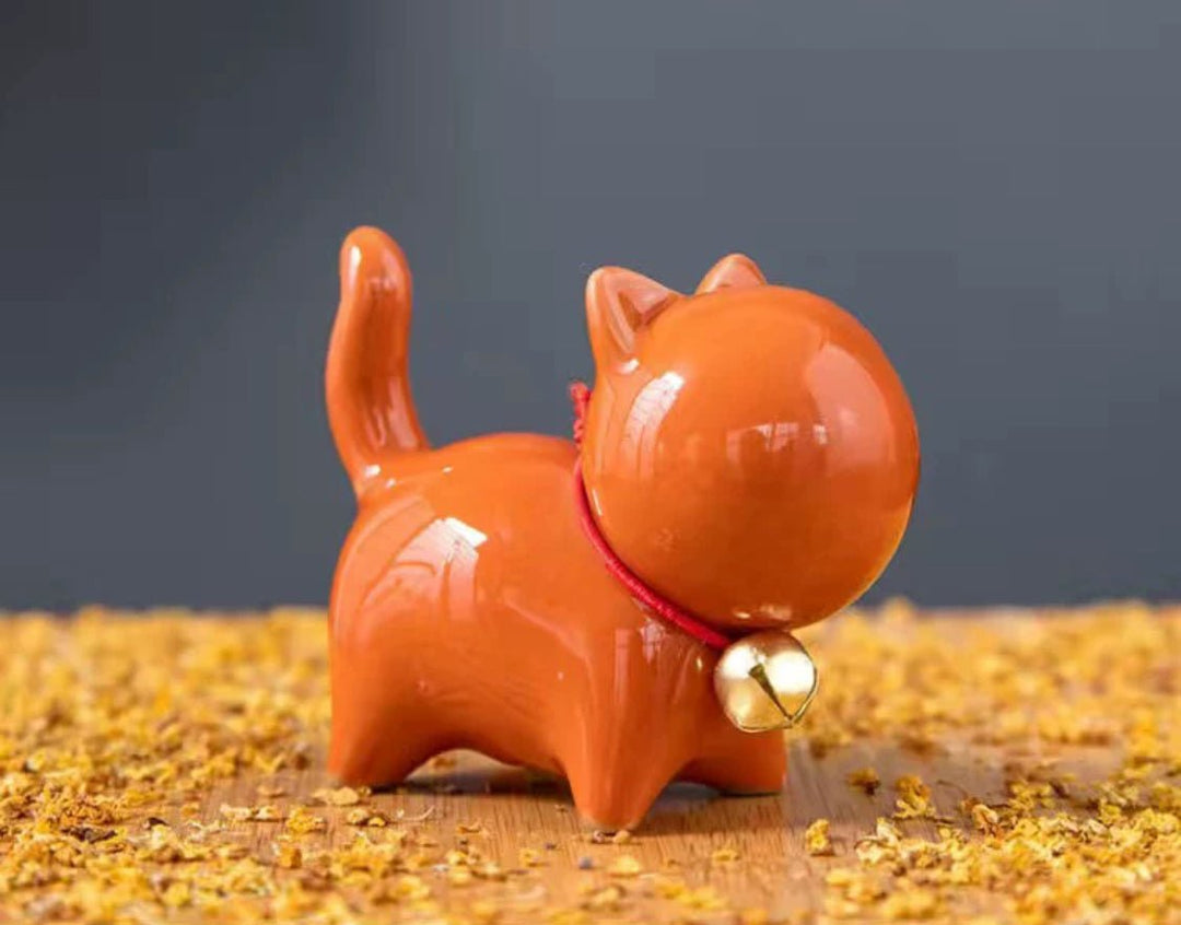 Lucky Cat Tea Pet - Tea and Whisk