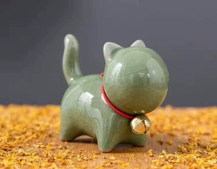 Lucky Cat Tea Pet - Tea and Whisk