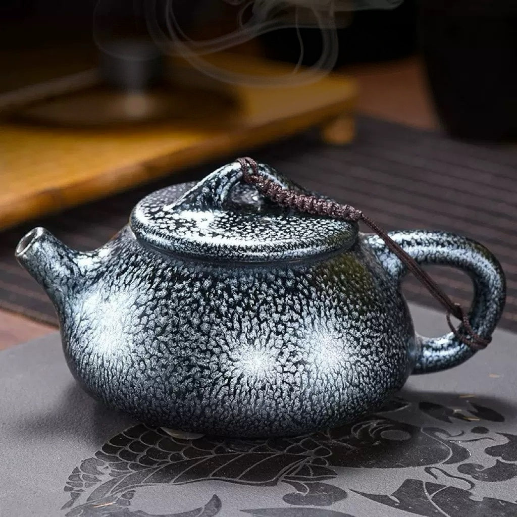 Master Picked Jianzhan Tenmoku Teapot - Tea and Whisk