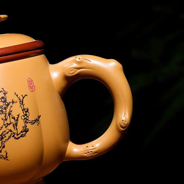 Master Zhou Yixing Premium Yellow Clay Mug Set - Tea and Whisk