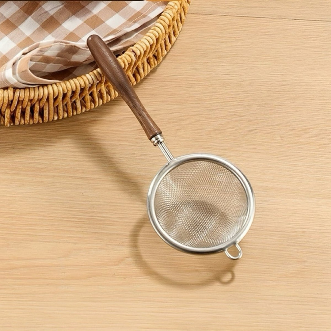 Matcha Powder Strainer - Tea and Whisk