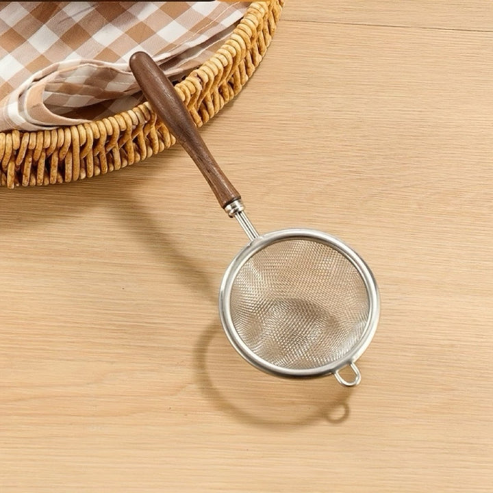 Matcha Powder Strainer - Tea and Whisk