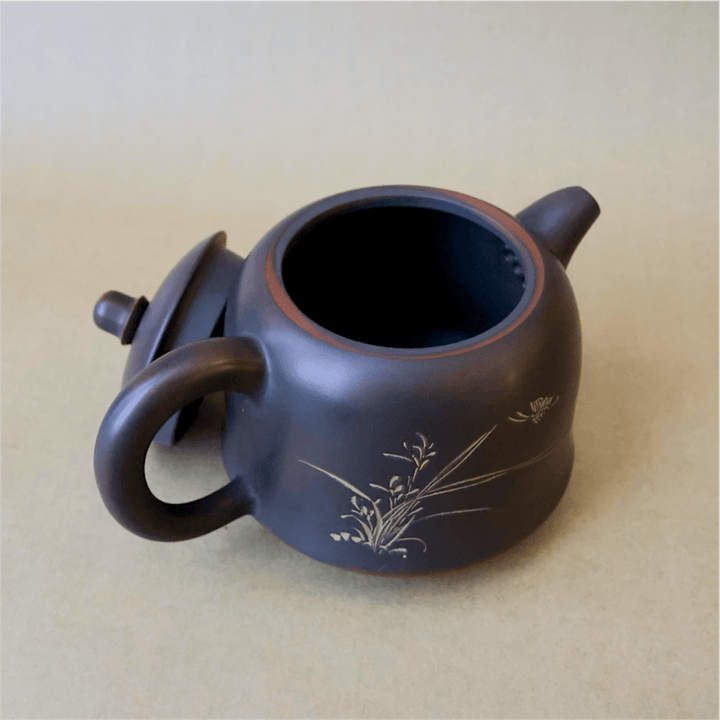 Nixing "Etched Fields" Teapot Collection - Tea and Whisk