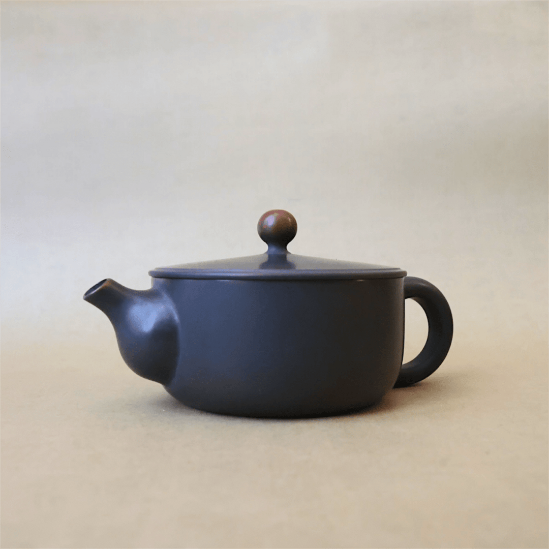 Nixing "Plateau" Teapot Collection - Tea and Whisk