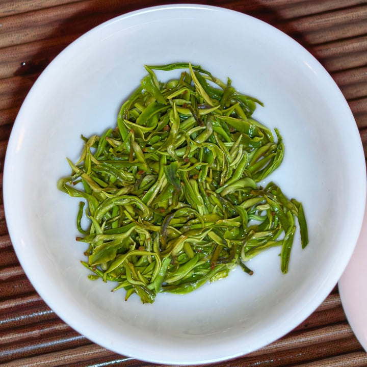 Organic Yueyang High Mountain Green Tea (Pesticide - Free) - Tea and Whisk