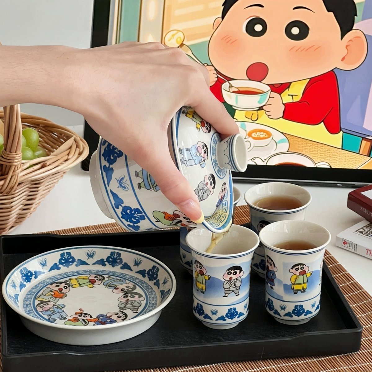 Playful Cartoon-style Gaiwan and Teacup Collection (Limited
