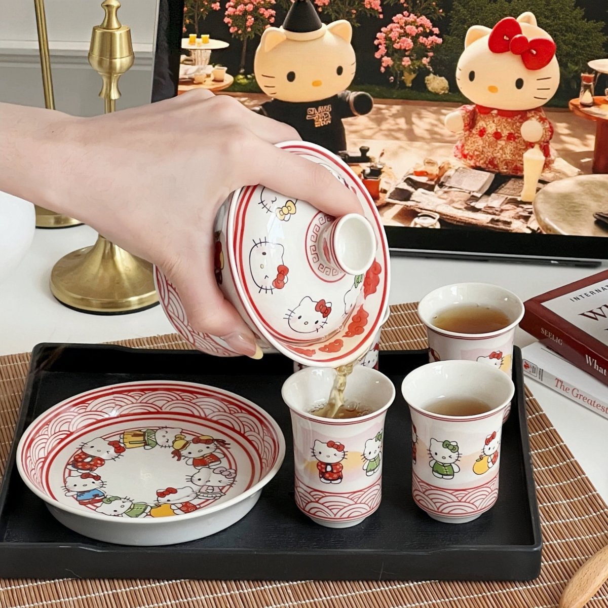 Playful Cartoon-style Gaiwan and Teacup Collection (Limited
