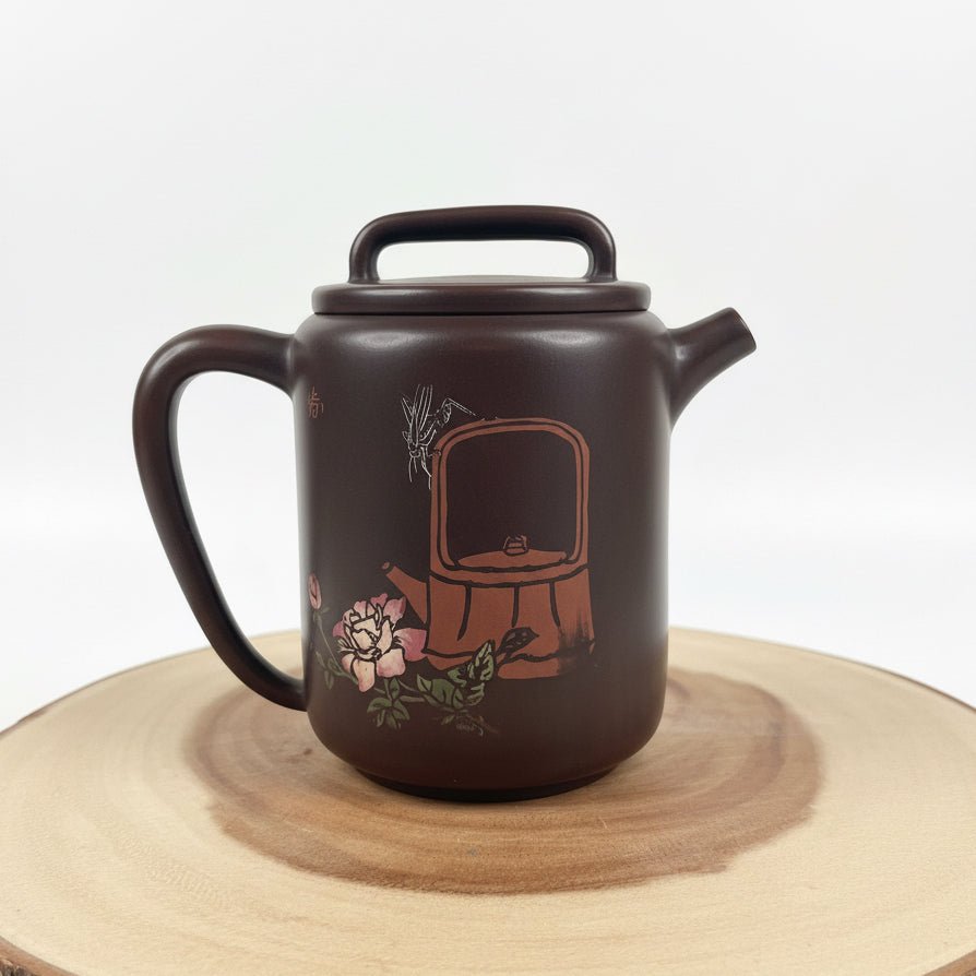 Quiet Tea Garden - Jianshui Master Handcrafted Teapot - Tea and Whisk