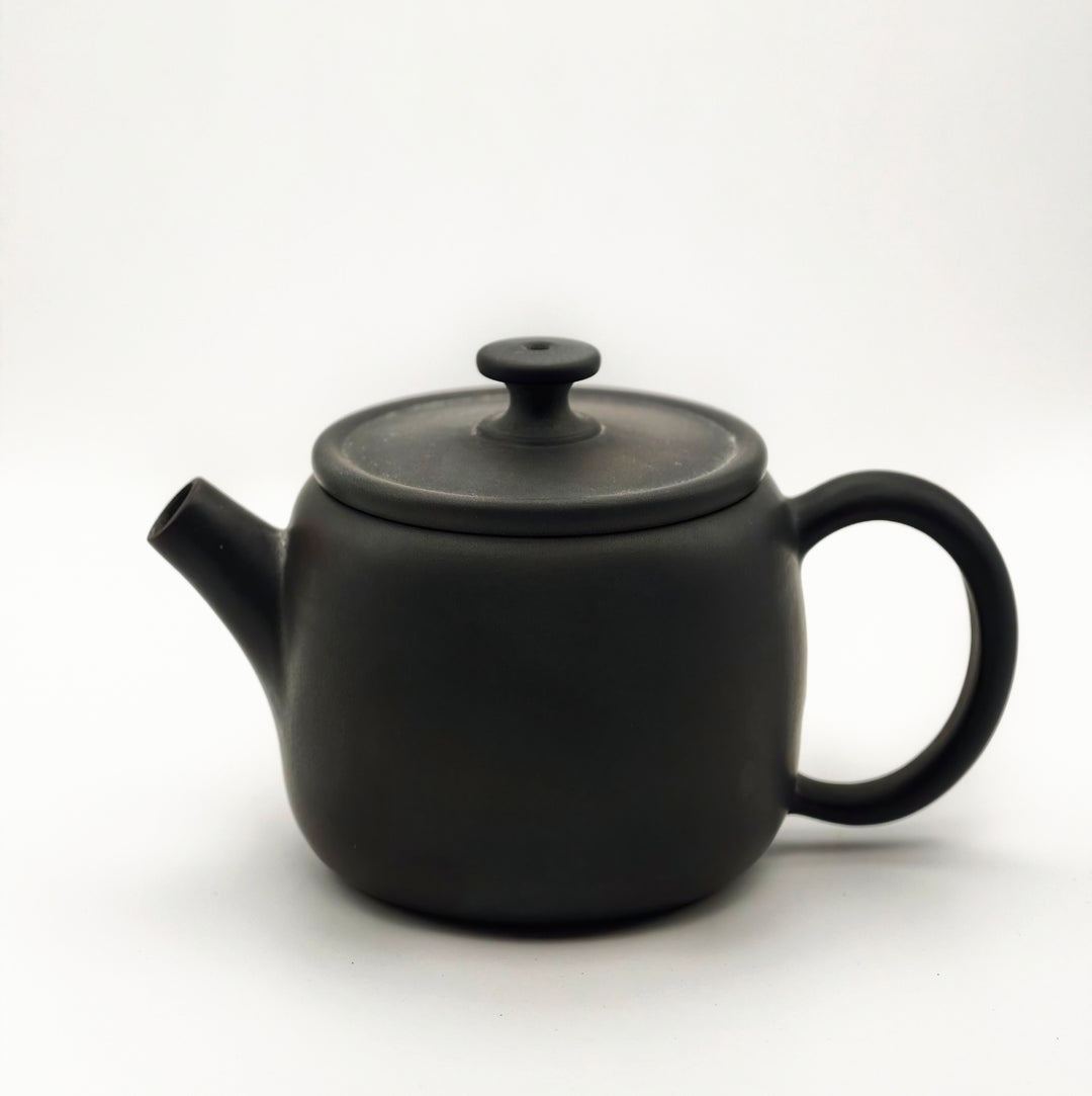 Jianshui Modern “Hanwa” Handmade Small Solo Teapot - 90ml