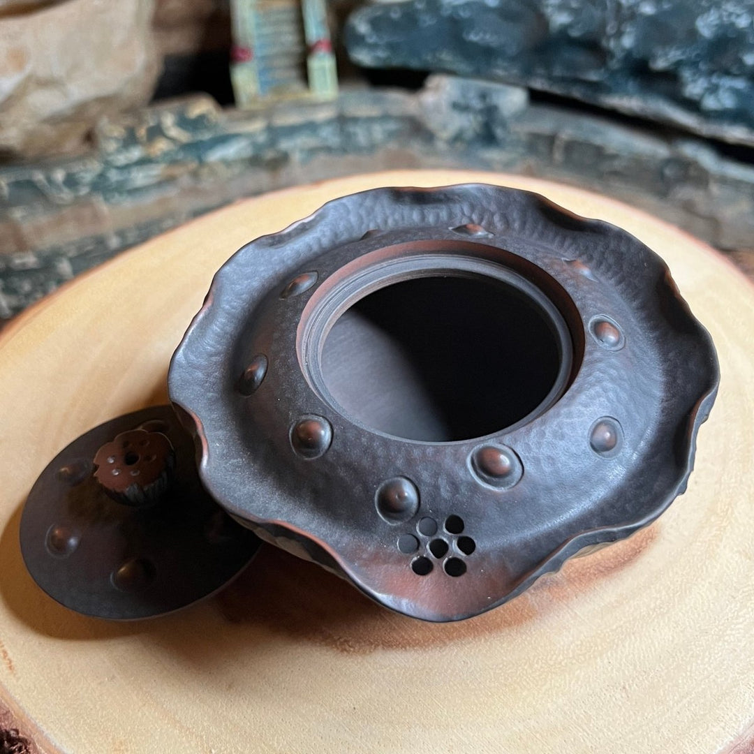 Sacred Lotus Pod - Jianshui Handmade Easy Gaiwan - Tea and Whisk