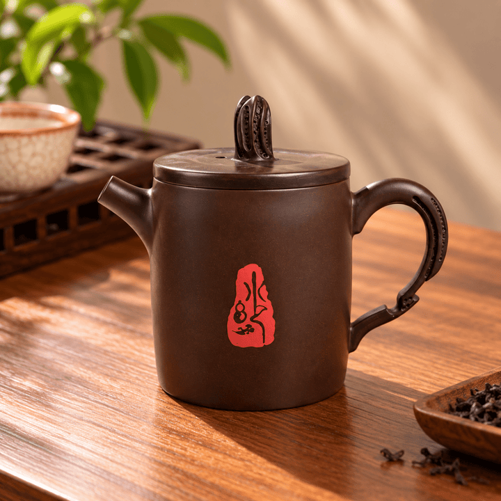 Tea Story- Jianshui Master Handmade Teapot 145ml - Tea and Whisk
