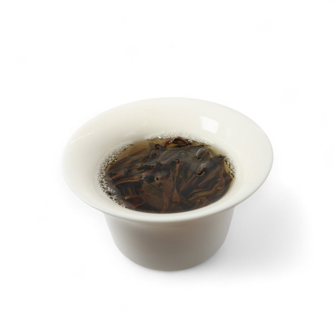 Thunderstruck Phoenix Dancong Oolong - Tea and Whisk