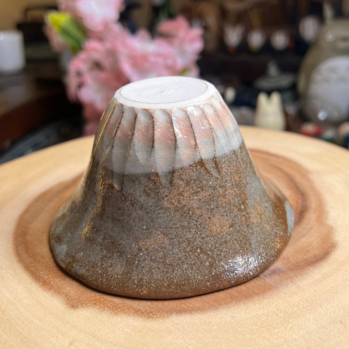 Tokoname Japanese Handmade Teacups Collection - Tea and Whisk