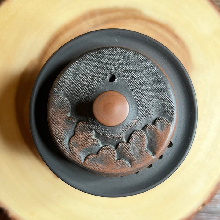 Veil of Ember Clouds - Jianshui Handmade Easy Gaiwan - Tea and Whisk