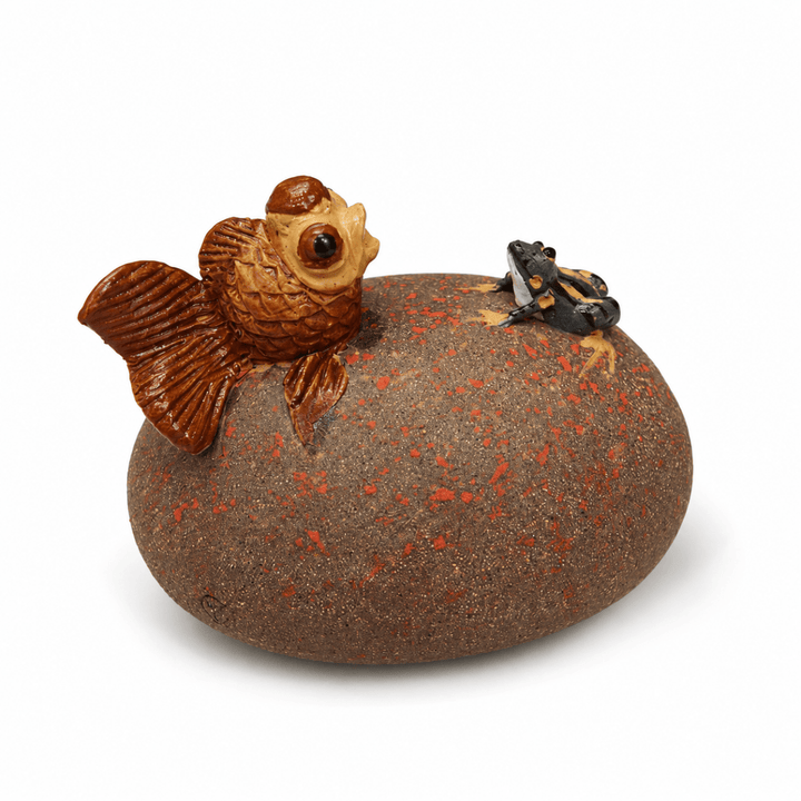 Water Spraying Clay Teapet Collection - Tea and Whisk