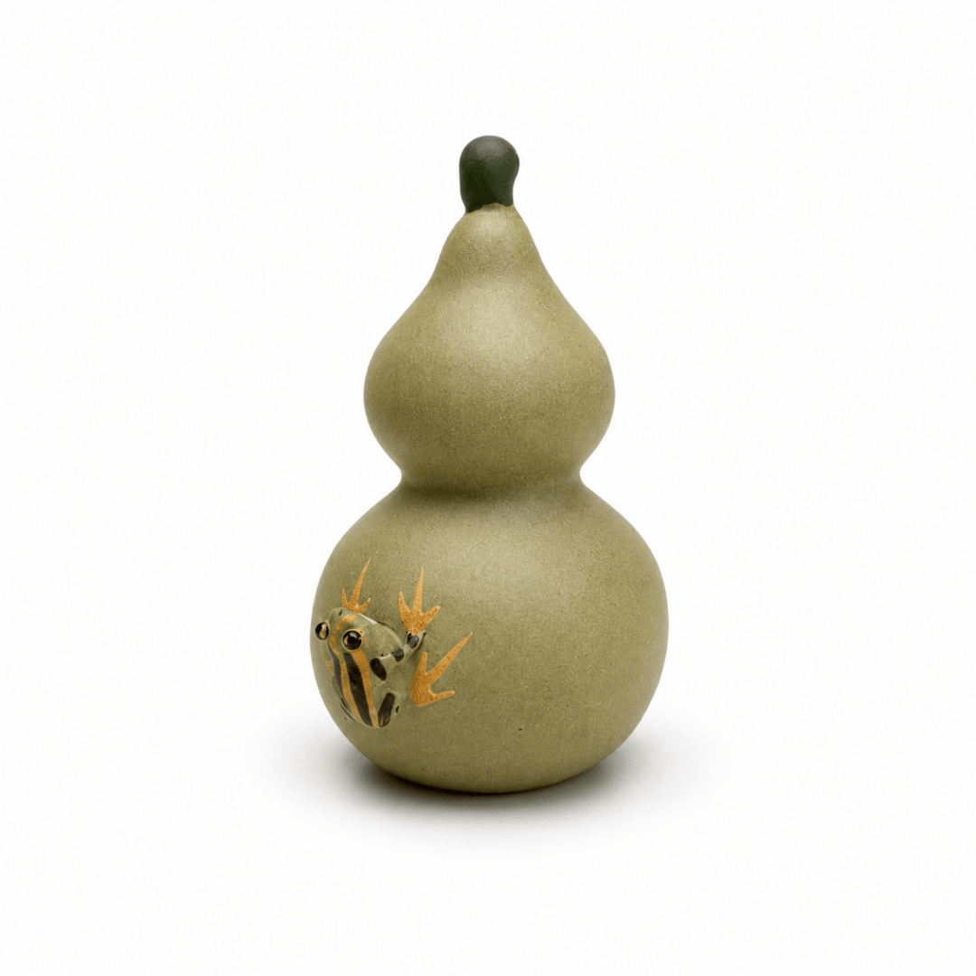 Water Spraying Clay Teapet Collection - Tea and Whisk