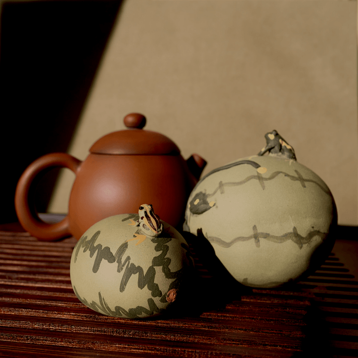 Water Spraying Watermelon Frog Teapet - Tea and Whisk