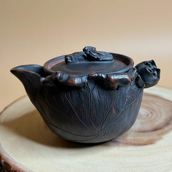 Whispering Lotus Pond - Jianshui Handmade Easy Gaiwan - Tea and Whisk