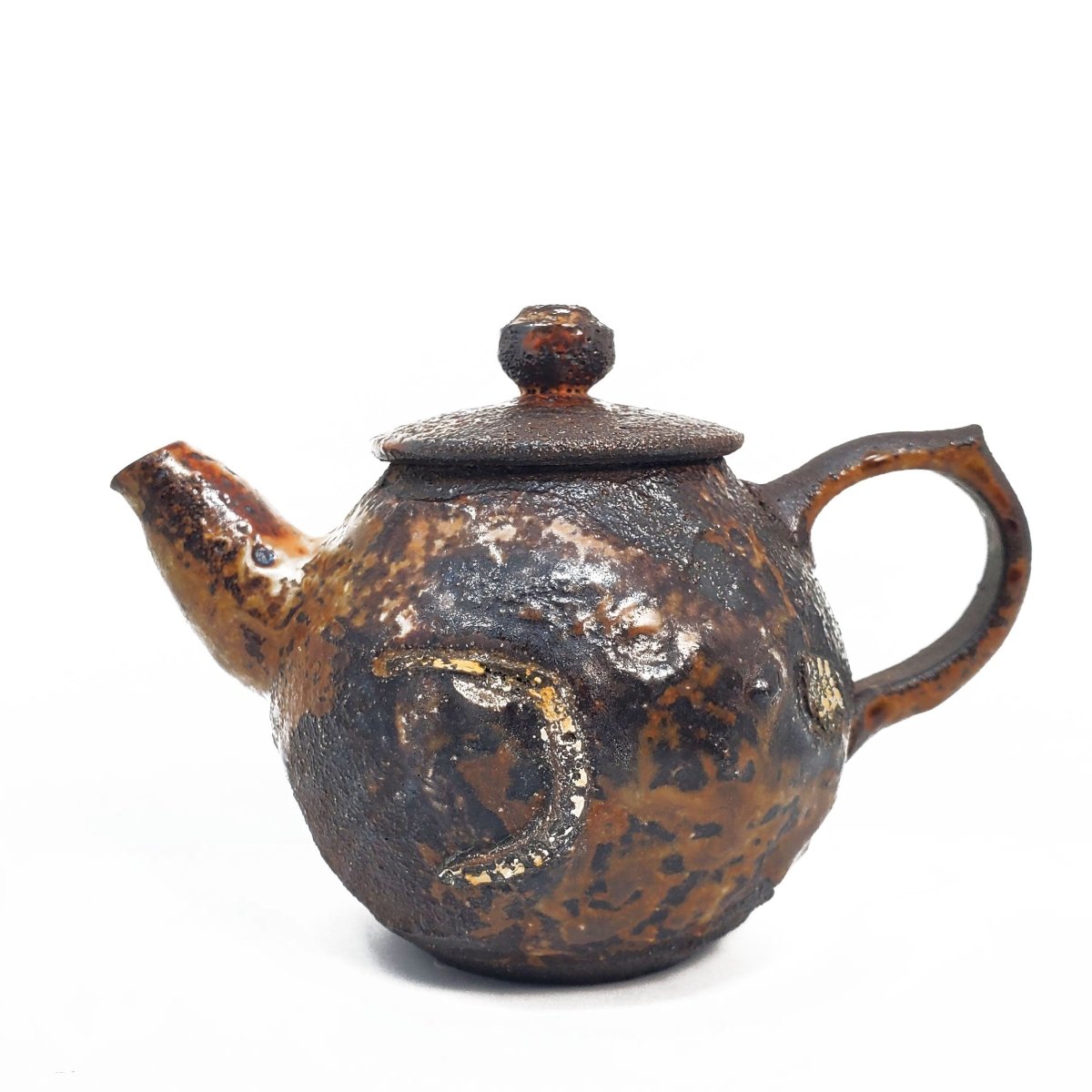 Wood - fired Rustic Teapot - Tea and Whisk