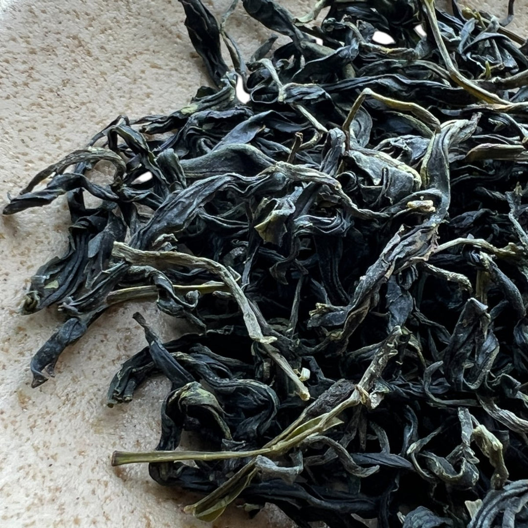 Yame Organic Single - Cultivar Koshun Oolong - Tea and Whisk