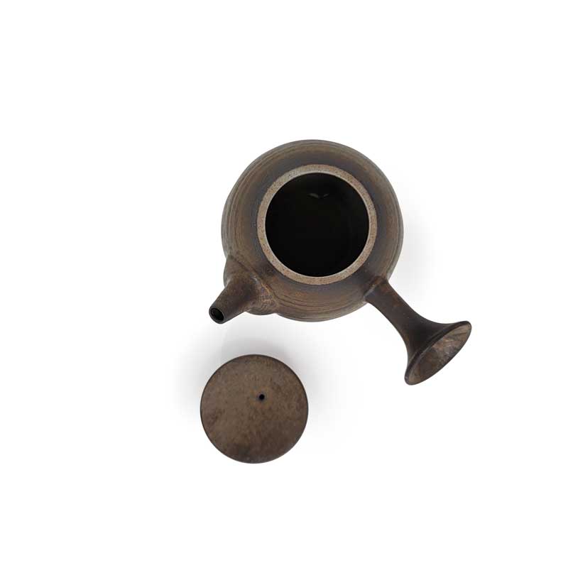 Iron Clay Teapot Flat Top - Trumpet Handle
