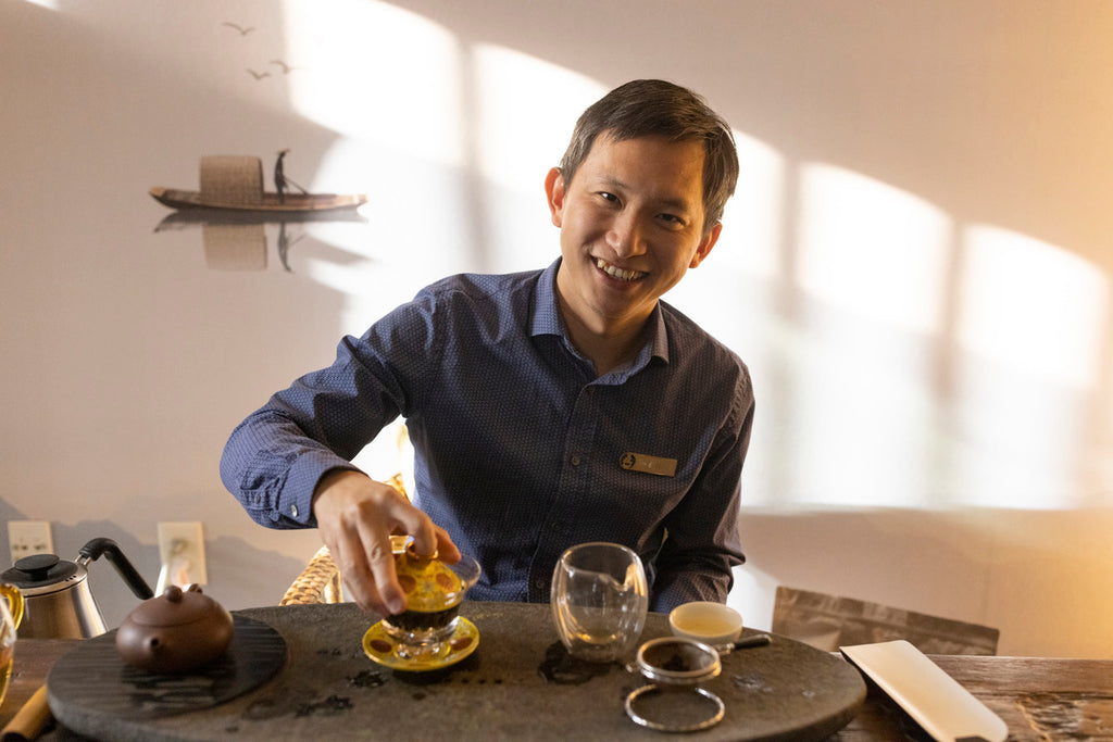 The best Chinese, Japanese, Indian and English teas, an exceptional  tea-drinking experience – from a French company? The story of Mariage Frères